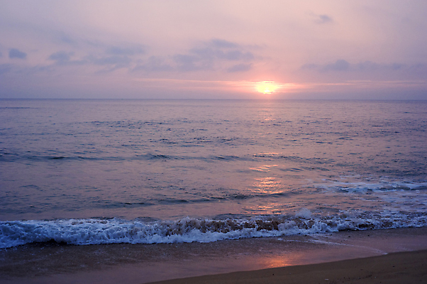 포토 JPG 해외이미지 아시아 물결 모래 파도 바다 여행 백그라운드 오렌지 자연 조류 하늘 해변 사람없음 가로 물 파란색 빛 태양 반사 평화 일출 침묵 황혼 일몰 새벽 활발 저녁 인도인 장면 멀티 스리랑카 잔물결 해외포토 자연요소 외국인 동물 나라 컬러 컨셉 과일 동양인 노을 소리 야간 생태계 파일형식 이미지허브