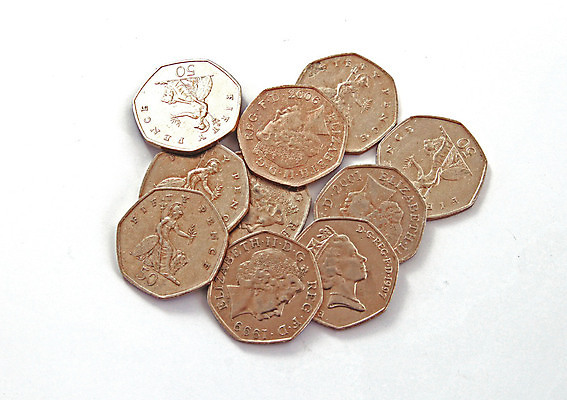 포토 JPG 해외이미지 돈 비즈니스 영국 사람없음 금융 경제 빛 쌓기 동전 저축 절약 변화 재산 황금 은색 투자 파운드 회계 여왕 해외포토 유럽 컬러 컨셉 모션 파일형식 이미지허브