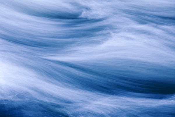 포토 JPG 해외이미지 이동 모션 자연 추상 사람없음 물 파란색 강 힘 젖음 흐름 에너지 액체 개울 급류 떨어짐 순수 분무기 현재 해외포토 자연요소 컬러 컨셉 무늬 생태계 파일형식 이미지허브