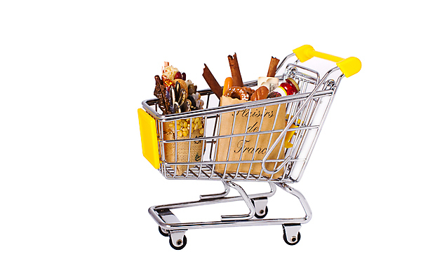 포토 JPG 해외이미지 길 음식 가방 재료 자연 요리 씨앗 사람없음 쇼핑 갈색 세일 바구니 상점 금속 카트 흰색 바퀴 양념 조미료 시장 맛 구매 낟알 컨테이너 자르기 먹기 향신료 매움 향기 냄새 향 소매 슈퍼마켓 시나몬 해외포토 식물 잡화 산업 컬러 컨셉 모션 재질 생태계 향미료 파일형식 이미지허브