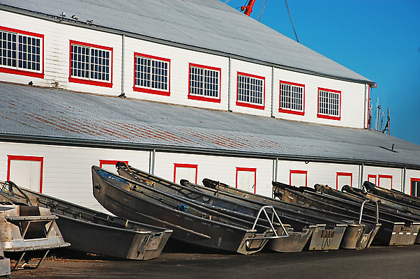포토 JPG 해외이미지 산업 낚시 사람없음 건물 항구 보트 해외포토 건축물 배_교통 교통시설 레저 파일형식 이미지허브