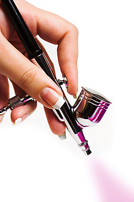 포토 JPG 해외이미지 손 종이 백그라운드 미술 사람없음 페인트 흰색 그리기 그림 예술가 캔버스 해외포토 컬러 모션 문화예술 신체부위 파일형식 이미지허브