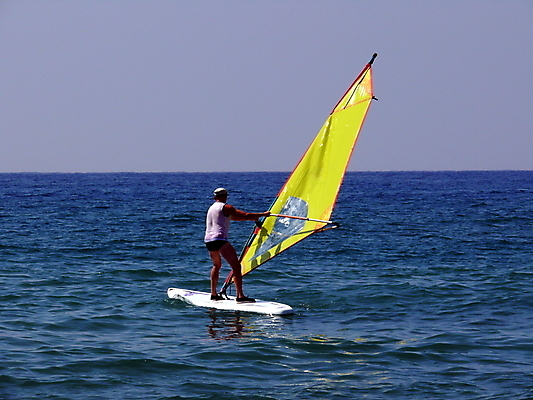 포토 JPG 해외이미지 주간 남자 스포츠 파도 바다 한명 성인 야외 윈드서핑 잡기 서핑 승차 성인남자한명만 해외포토 자연요소 1 모션 사람 수상스포츠 남자한명만 성인남자만 파일형식 이미지허브