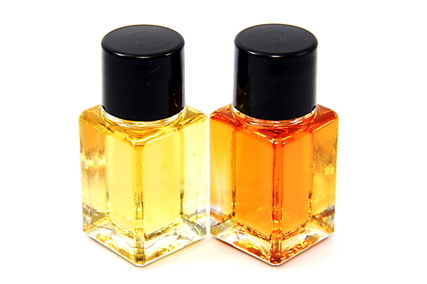 포토 JPG 해외이미지 산업 과학 백그라운드 유리 유리병 실험 그림자 사람없음 빛 스터디 컬러풀 견본 검은색 항아리 투명 액체 실험실 주식 컨테이너 향수 순수 분석 줄서기 캡모자 화학약품 해외포토 모자_잡화 컬러 컨셉 모션 재질 병_용기 금융 학습 화장품 도자기 화학 물질 파일형식 이미지허브