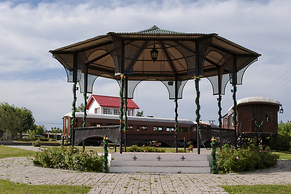 포토 JPG 해외이미지 구름 하늘 풍경 사람없음 도시 남아메리카 식민지 옛날 우루과이 해외포토 자연요소 아메리카 파일형식 이미지허브