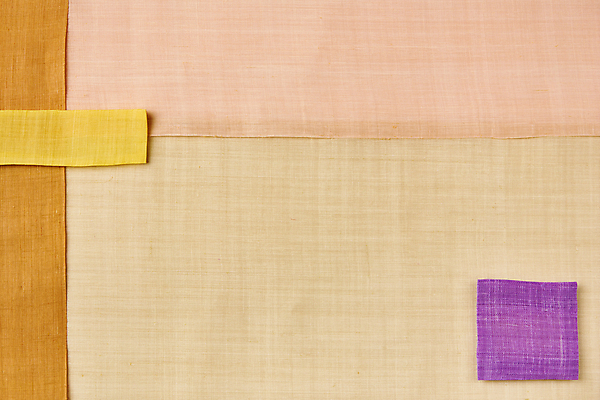 포토 JPG 스튜디오촬영 한국전통 백그라운드 실내 사람없음 하이앵글 주황색 직물 천 배열 모시 질감 겹침 베이지색 원단샘플 국내포토 전통 뷰포인트 컬러 한국 내부 파일형식