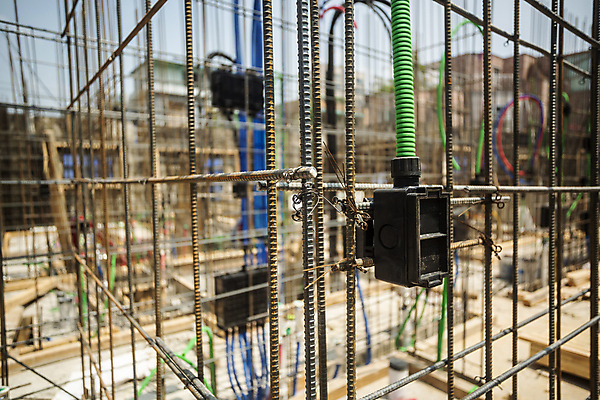 포토 JPG 주간 공사 사람없음 야외 건설현장 파이프 건축자재 철근 공사중 건설자재 공사판 재개발 재건축 주택공사현장 철근구조물 국내포토 자연요소 건축 건설업 구조물 파일형식