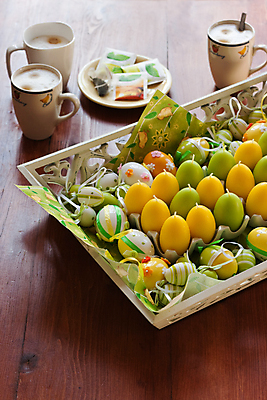 포토 JPG 해외이미지 꽃 잎 자연 휴가 부활절 새로움 사람없음 장식 초록색 컬러풀 노란색 계란 봄 성장 나뭇가지 축하 오브젝트 유월절 해외포토 나무 식물 계절 기념일 컬러 컨셉 알 생태계 파일형식 이미지허브