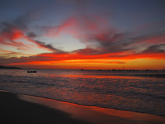 포토 JPG 해외이미지 구름 바다 분홍색 섬 오렌지 하늘 휴가 풍경 사람없음 빨간색 파란색 야자수 노란색 일몰 크루즈 열대기후 코스타리카 해외포토 자연요소 나무 컬러 배_교통 과일 노을 중앙아메리카 파일형식 이미지허브