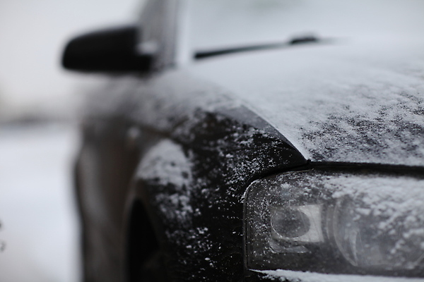 포토 JPG 해외이미지 계절 도로 겨울 교통시설 자동차 날씨 전등 거리 사람없음 야외 냉동 얼음 운전 추위 덮개 흰색 12월 속도 서리 장면 폭풍 눈보라 1월 자동 눈내림 해외포토 자연요소 길 육상교통 컬러 교통 모션 조명 눈_날씨 뚜껑 날짜 시설 파일형식 이미지허브