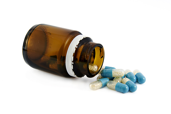 포토 JPG 해외이미지 백그라운드 실내 건강 병원 사람없음 치료 알약 약 우주 침묵 고통 흰색 질병 컨테이너 자르기 약국 예방 처방 비타민 해결 흘림 중독 조제 고립 넘어짐 돌봄 마약 약사 진통제 치료제 헬프 항생제 많음 해외포토 감정 산업 컬러 컨셉 의학 모션 내부 소리 도움 만들기 영양소 파일형식 이미지허브