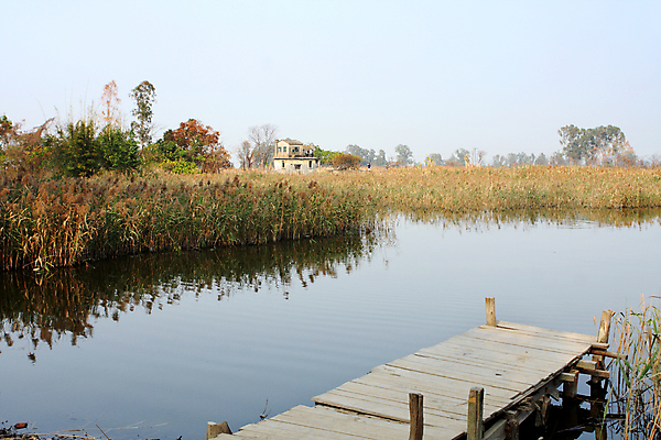 포토 JPG 해외이미지 나무 식물 유럽 호수 여행 자연 하늘 휴가 휴식 경고 사람없음 목재 초록색 물 파란색 반사 평화 항구 침묵 고요 프랑스 기둥 보트 숲 사인 방파제 장면 홍콩 단상 내추럴 고립 오아시스 혼자 해외포토 자연요소 공공시설 건축 나라 컬러 컨셉 배_교통 재료 교통시설 중국 소리 생태계 파일형식 이미지허브