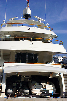 포토 JPG 해외이미지 스포츠 바다 여행 컨셉 돈 요트 비즈니스 자연 성공 바람 휴가 항해 사람없음 물 금융 뷰티 힘 자유 성장 흰색 보트 재산 고급 큼 크루즈 심볼 속도 함선 투자 모터 수평선 해외포토 자연요소 컬러 배_교통 날씨 경제 크기 생태계 파일형식 이미지허브