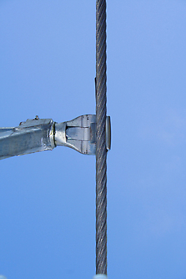 포토 JPG 해외이미지 산업 밧줄 여행 교통시설 하늘 안테나 사람없음 세로 파란색 곤돌라 엘리베이터 버리기 머리위 리프트 선로 철강 해외포토 줄 컬러 교통 통신 모션 시설 파일형식 이미지허브
