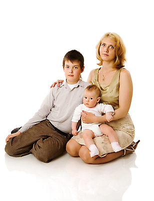 포토 JPG 해외이미지 백인 딸 행복 아들 어린이 포즈 가족 포옹 엄마 함께함 3 사랑 미소 앉기 소년 세명 30대 흰색 잡기 그룹 가득함 언니 걸음마 고립 남동생 돌봄 해외포토 서양인 남자 감정 컬러 컨셉 관계 안기 모션 표정 사람 장년 자매 동생 파일형식 이미지허브