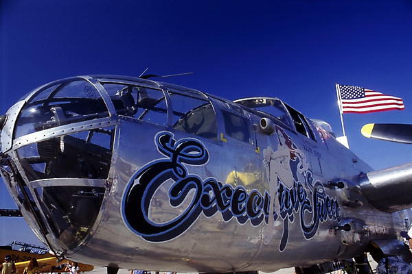 포토 JPG 해외이미지 하늘 사람없음 파란색 미국 수확 깃발 쇼 폭격기 해외포토 무기 컬러 북아메리카 농업 파일형식 이미지허브