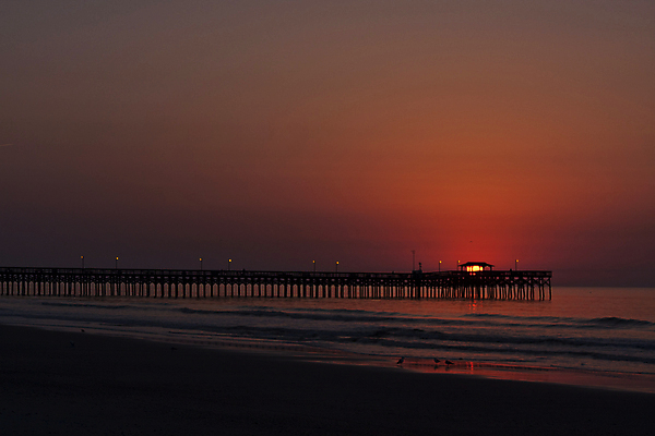 포토 JPG 해외이미지 호수 바다 자연 하늘 풍경 사람없음 물 여름 햇빛 태양 일출 항구 일몰 해외포토 자연요소 계절 교통시설 노을 생태계 파일형식 이미지허브