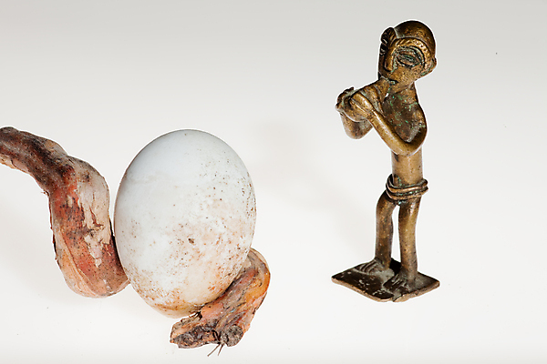 포토 JPG 해외이미지 음악 조각 조류 부활절 미술 사람없음 조각상 숫자 금속 계란 기다림 신비 장면 부화 기르기 놋쇠 돌봄 플레이어 해외포토 동물 문자 기념일 컨셉 모션 재질 문화예술 조형물 알 파일형식 이미지허브