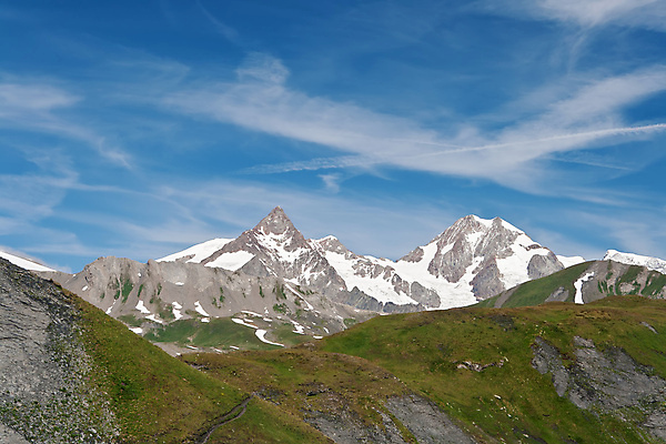 포토 JPG 해외이미지 구름 유럽 길 여행 자연 하늘 휴가 산 풍경 초원 사람없음 가로 여름 파란색 햇빛 계곡 이탈리아 등산 정상 고도 빙하 알프스 암초 절정 해외포토 자연요소 계절 나라 컬러 태양 트래킹 생태계 파일형식 이미지허브
