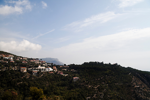 포토 JPG 해외이미지 나무 구름 여행 자연 하늘 산 풍경 경사 사람없음 야외 초록색 파란색 뷰티 환경 숲 언덕 장면 지역 내추럴 산악지대 해외포토 자연요소 식물 컬러 생태계 파일형식 이미지허브