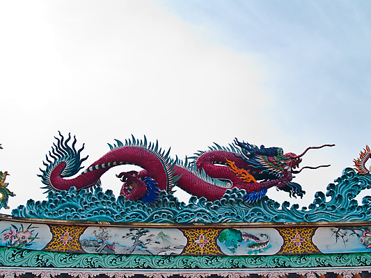 포토 JPG 해외이미지 동물 전통 디자인 아시아 종교 문화 조각 건축양식 태국 추상 미술 경비 동양인 사람없음 건물 장식 컬러풀 조각상 믿음 중국 골동품 바위 용 역사 정상 방콕 신화 신앙심 옛날 충실 해외포토 건축물 건축 감정 나라 컬러 무늬 문화예술 안전 인종 조형물 돌_바위 보호 파일형식 이미지허브