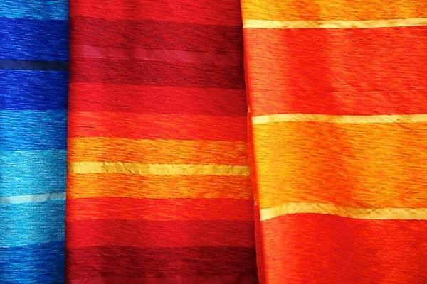 포토 JPG 해외이미지 전통 디자인 백그라운드 패턴 바닥 매달리기 사람없음 가로 빨간색 컬러풀 직물 면 변화 시장 고급 우아함 상품 실크 천 기념품 모로코 양모 메디나 해외포토 컬러 컨셉 무늬 모션 아프리카 오브젝트 파일형식 이미지허브