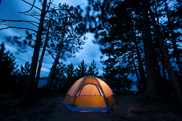 포토 JPG 해외이미지 나무 호수 스포츠 오렌지 자연 하늘 바람 날씨 휴가 휴식 텐트 사람없음 야외 물 빛 평화 어둠 침묵 황혼 하이킹 장비 램프 잠 황무지 야간 저녁 숲 장면 빛망울 추적 광 해외포토 자연요소 식물 컨셉 과일 모션 레저 조명 캠핑도구 소리 일몰 생태계 파일형식 이미지허브