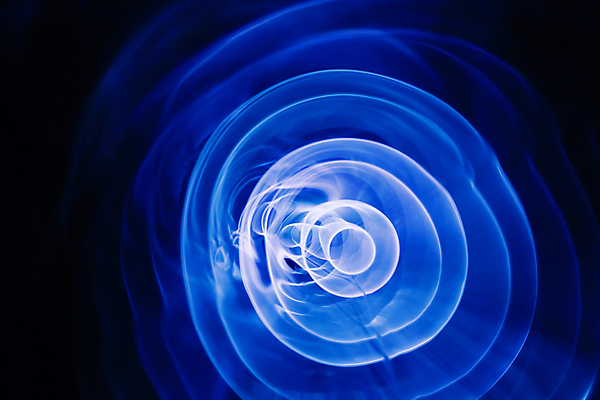 포토 JPG 해외이미지 디자인 물결 음악 파도 백그라운드 이동 모션 벽지 추상 기술 사람없음 그래픽 파란색 빛 디지털 검은색 확성기 힘 소리 에너지 덮개 원형 액체 볼륨 신비 심볼 라디오 디스코 오디오 방송 마법 안녕 스테레오 DVD 뮤지컬 블러 엘리먼트 최면 환상 효과 해외포토 도형 바다 컬러 컨셉 무늬 문화예술 전자제품 뚜껑 춤 인사 파일형식 이미지허브