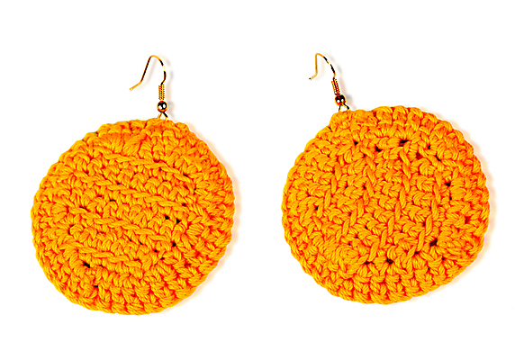 포토 JPG 해외이미지 옷 백그라운드 사람없음 장식 세트 태양 노란색 유행 귀걸이 흰색 직물 원형 뜨개질 그룹 실 상품 작음 천 자수 양모 고립 해외포토 자연요소 도형 컬러 장신구 취미 크기 파일형식 이미지허브