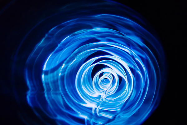 포토 JPG 해외이미지 디자인 물결 음악 파도 백그라운드 이동 모션 벽지 추상 기술 미술 사람없음 그래픽 파란색 빛 디지털 힘 소리 에너지 덮개 원형 액체 볼륨 신비 심볼 라디오 디스코 오디오 방송 마법 안녕 DVD 리듬 뮤지컬 베이스 블러 엘리먼트 최면 환상 효과 해외포토 도형 바다 컬러 컨셉 무늬 현악기 문화예술 전자제품 뚜껑 춤 인사 파일형식 이미지허브