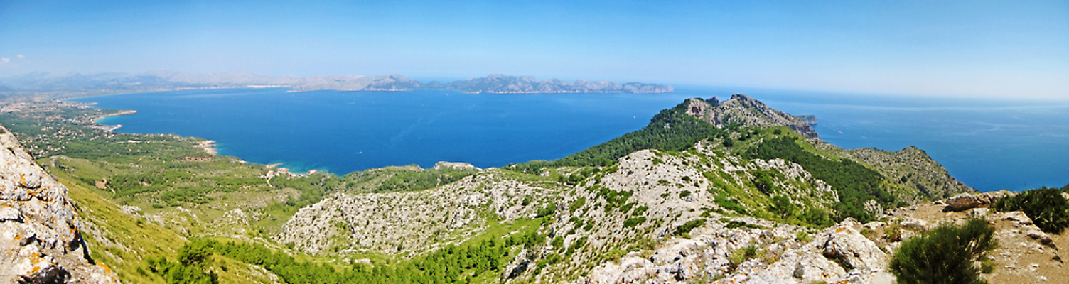 포토 JPG 해외이미지 나무 공원 유럽 도로 길 선 여행 곡선 교통시설 자연 하늘 날씨 산 풍경 사람없음 야외 초록색 여름 파란색 햇빛 계곡 침묵 바위 전원 농촌 시골 황무지 숲 언덕 내추럴 길가 선로 전국 절정 해외포토 식물 계절 공공시설 나라 컬러 교통 태양 소리 돌_바위 전기에너지 시설 생태계 파일형식 이미지허브