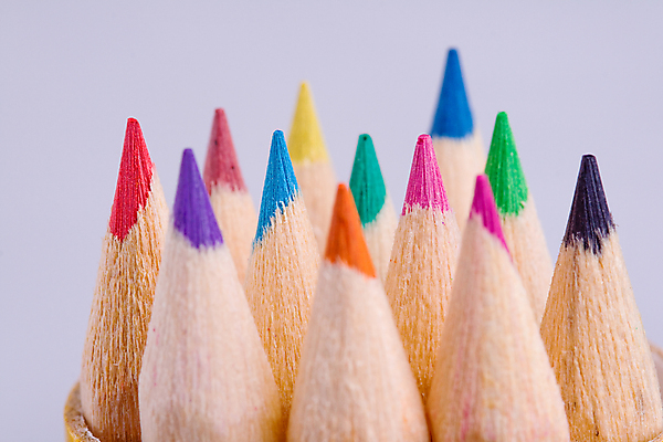 포토 JPG 해외이미지 디자인 백그라운드 오렌지 학교 미술 사람없음 목재 초록색 파란색 연필 펜 흰색 도구 그림 예술가 해외포토 나무 교육 컬러 과일 재료 문화예술 학용품 필기구 파일형식 이미지허브