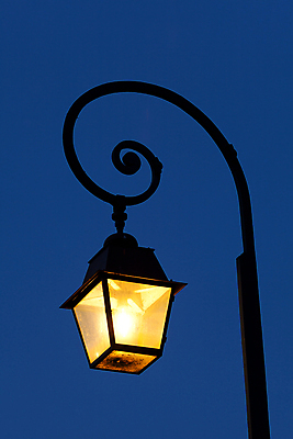 포토 JPG 해외이미지 가로등 조명 사람없음 야외 빛 프랑스 야간 파리_프랑스 해외포토 자연요소 공공시설 유럽 파일형식 이미지허브