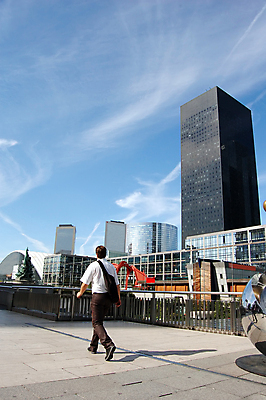 포토 JPG 해외이미지 직업 유럽 비즈니스 건축양식 사업가 창문 유리 하늘 미래 바닥 사람 사람없음 건물 파란색 치마 달리기 맑음 산책 프랑스 도시 업무 비즈니스맨 큼 기하학 바둑 프랑스어 로스앤젤레스 파리(프랑스) 해외포토 문자 건축물 남자 건축 나라 컬러 컨셉 무늬 모션 재질 놀이 하의 날씨 휴식 미국 작업 직장인 크기 파일형식 이미지허브