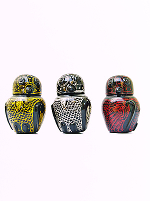 포토 JPG 해외이미지 백그라운드 패턴 미술 사람없음 장식 빨간색 노란색 검은색 흰색 질감 부엉이 수공예 고립 버마 핸드메이드 해외포토 컬러 무늬 조류 문화예술 공예 파일형식 이미지허브