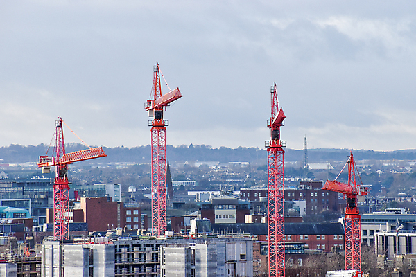 포토 JPG 해외이미지 산업 비즈니스 건축양식 하늘 새로움 거리 주택 프레임 안테나 사람없음 야외 건물 도시풍경 탑 고층빌딩 기계 일몰 장비 건설현장 성장 도시 업무 큼 땅 기중기 상업 아일랜드 스카이라인 공학 더블린 발판 개발 위기 철강 콘크리트 프로젝트 해외포토 건축물 교육 건축 유럽 컨셉 통신 건설업 풍경 빌딩 노을 작업 중장비 크기 파일형식 이미지허브