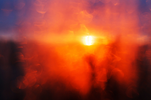 포토 JPG 해외이미지 계절 백그라운드 겨울 패턴 창문 자연 날씨 추상 프레임 사람없음 야외 장식 물 빛 햇빛 태양 노란색 일출 검은색 일몰 거울 젖음 광선 물방울 액체 우아함 빗방울 질감 해외포토 자연요소 컬러 컨셉 무늬 노을 비_날씨 생태계 파일형식 이미지허브