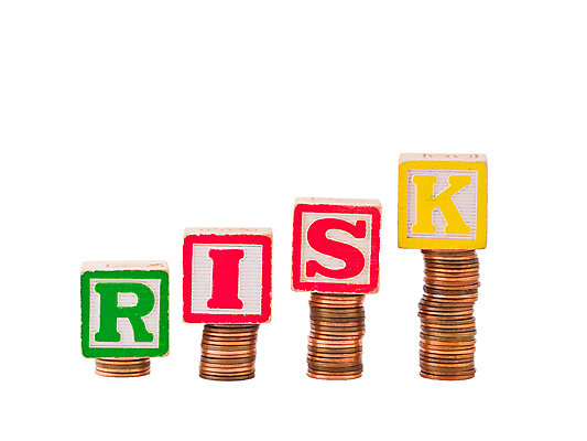 포토 JPG 해외이미지 알파벳 돈 비즈니스 성공 사람없음 금융 장난감 쌓기 동전 블록 저축 성장 흰색 시장 재산 위험 투자 이익 회계 고립 관심 적자 페니 해외포토 영어 컬러 컨셉 모션 경제 파일형식 이미지허브