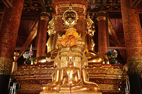 포토 JPG 해외이미지 아시아 종교 문화 얼굴 조각 결혼 불교 태국 휴식 미술 미소 동양인 사람없음 장식 조각상 평화 골동품 기도 잠 사찰 역사 황금 심볼 묘사 명상 신성 동쪽 사당 숭배 신앙심 옛날 해외포토 나라 컨셉 종교건축 문화예술 표정 인종 이벤트 신체부위 조형물 방향 파일형식 이미지허브