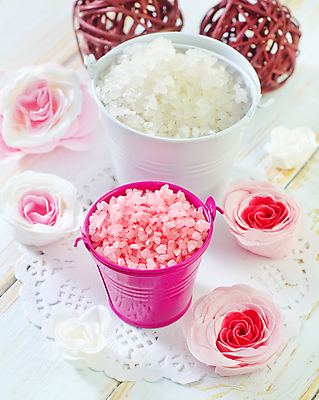 포토 JPG 해외이미지 꽃 분홍색 사람없음 스파 양동이 스파용품 아로마테라피 입욕소금 해외포토 식물 컬러 미용용품 오브젝트 소금 테라피 파일형식 이미지허브