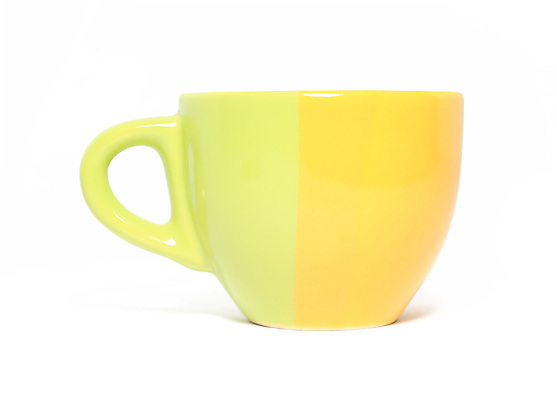 포토 JPG 해외이미지 1 길 커피 음료 백그라운드 그림자 사람없음 컵 반사 갈색 우주 숟가락 검은색 중국 침묵 머그컵 흰색 도자기 액체 닫기 자르기 컵받침 오브젝트 상쾌 심플 슛 에스프레소 고립 단절 카페인 유일 해외포토 식기 감정 아시아 컬러 모션 수저 소리 받침대 파일형식 이미지허브