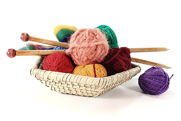 포토 JPG 해외이미지 실내 사람없음 바구니 뜨개질 털실 흰배경 실타래 대바늘 해외포토 백그라운드 취미 내부 흰색 실 파일형식 이미지허브