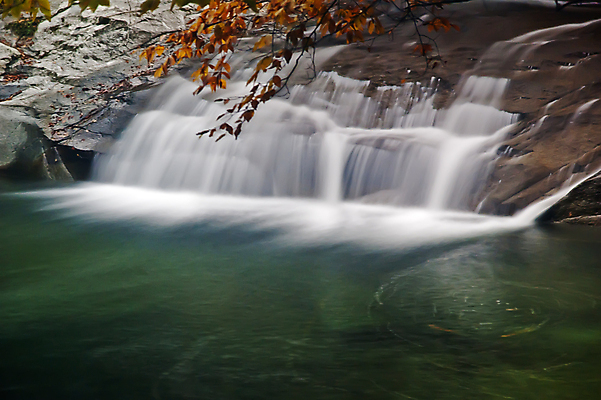 포토 JPG 해외이미지 산 이끼 풍경 사람없음 초록색 물 중국 흰색 해외포토 자연요소 아시아 컬러 파일형식 이미지허브
