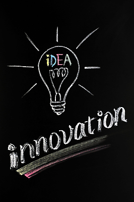 포토 JPG 해외이미지 디자인 과학 백그라운드 컨셉 생각 전구 상상 조명 아이디어 창조 사람없음 빛 검은색 칠판 힘 에너지 흰색 램프 심볼 오브젝트 해결 빛망울 혁명 광 발명 지능 해외포토 컬러 파일형식 이미지허브