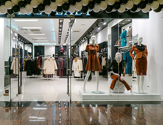 포토 JPG 해외이미지 디자인 옷 비즈니스 건축양식 모션 유리 호텔 실내 사람없음 내부 건물 장식 반사 유행 세일 걷기 상점 도시 홀 복도 센터 시장 고급 구매 상품 미술관 쇼핑몰 고객 무역 통로 상업 소매 해외포토 건축물 건축 산업 컨셉 재질 숙소 쇼핑 공간 파일형식 이미지허브