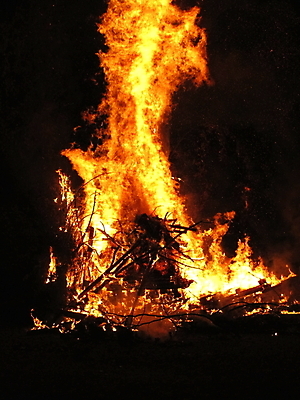 포토 JPG 해외이미지 불꽃 사람없음 뜨거움 큼 모닥불 여신 화상 해외포토 불 상처 크기 파일형식 이미지허브