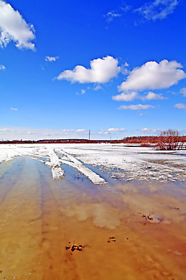포토 JPG 해외이미지 도로 겨울 자동차 하늘 사람없음 물 반사 봄 추위 흰색 시골 위험 홍수 싱크대 옛날 자취 해외포토 자연요소 계절 길 육상교통 컬러 컨셉 교통시설 자연재해 개수대 파일형식 이미지허브