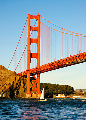 포토 JPG 해외이미지 여행 오렌지 교통시설 자연 하늘 풍경 사람없음 가로 빨간색 초록색 물 파란색 탑 미국 황혼 일몰 흰색 도시 만 그리기 황금 저녁 예방 대문 캘리포니아 태평양 북쪽 서쪽 전국 철강 콘크리트 수평선 해외포토 자연요소 건축물 바다 컬러 교통 북아메리카 과일 모션 문 노을 야간 방향 시설 생태계 파일형식 이미지허브