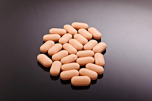 포토 JPG 해외이미지 백그라운드 건강 병원 사람없음 치료 알약 약 고통 의사 흰색 독약 닫기 약초 질병 약국 두통 처방 비타민 중독 조제 돌봄 마약 약사 진통제 치료제 헬프 항생제 해외포토 감정 컬러 의학 모션 의료진 도움 풀_식물 만들기 영양소 파일형식 이미지허브