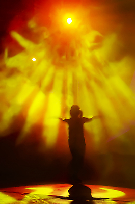 포토 JPG 해외이미지 휴가 조명 사람없음 빨간색 뷰티 노란색 공연 축하 야간 전시회 보여주기 웅장함 유흥 해외포토 자연요소 컬러 컨셉 모션 이벤트 전시 파일형식 이미지허브